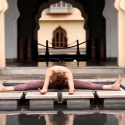 Yin Yoga Hip Opener 1h20