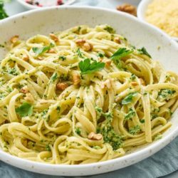 DUO DE SPAGHETTI, PESTO NOIX ROQUETTE