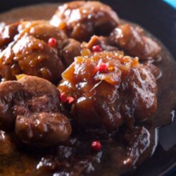 VEAL KIDNEY WITH ONION JAM