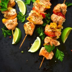 CHICKEN KEBABS WITH MINT