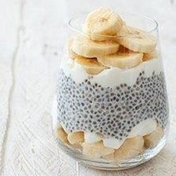 BANANA AND CHIA PUDDING