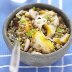 LENTIL SALAD WITH SMOKED FISH